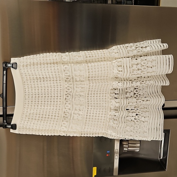 💕DIANE VON FURSTENBERG DVF💕 Tiana Lace Floral Skirt ~ White 2 NWT - Picture 10 of 16